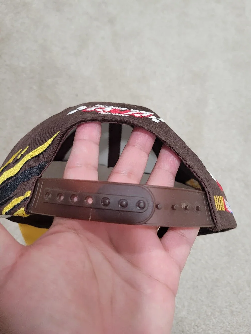 Vintage NASCAR Dale Jarrett #88 UPS Robert Yates Racing Strapback Hat